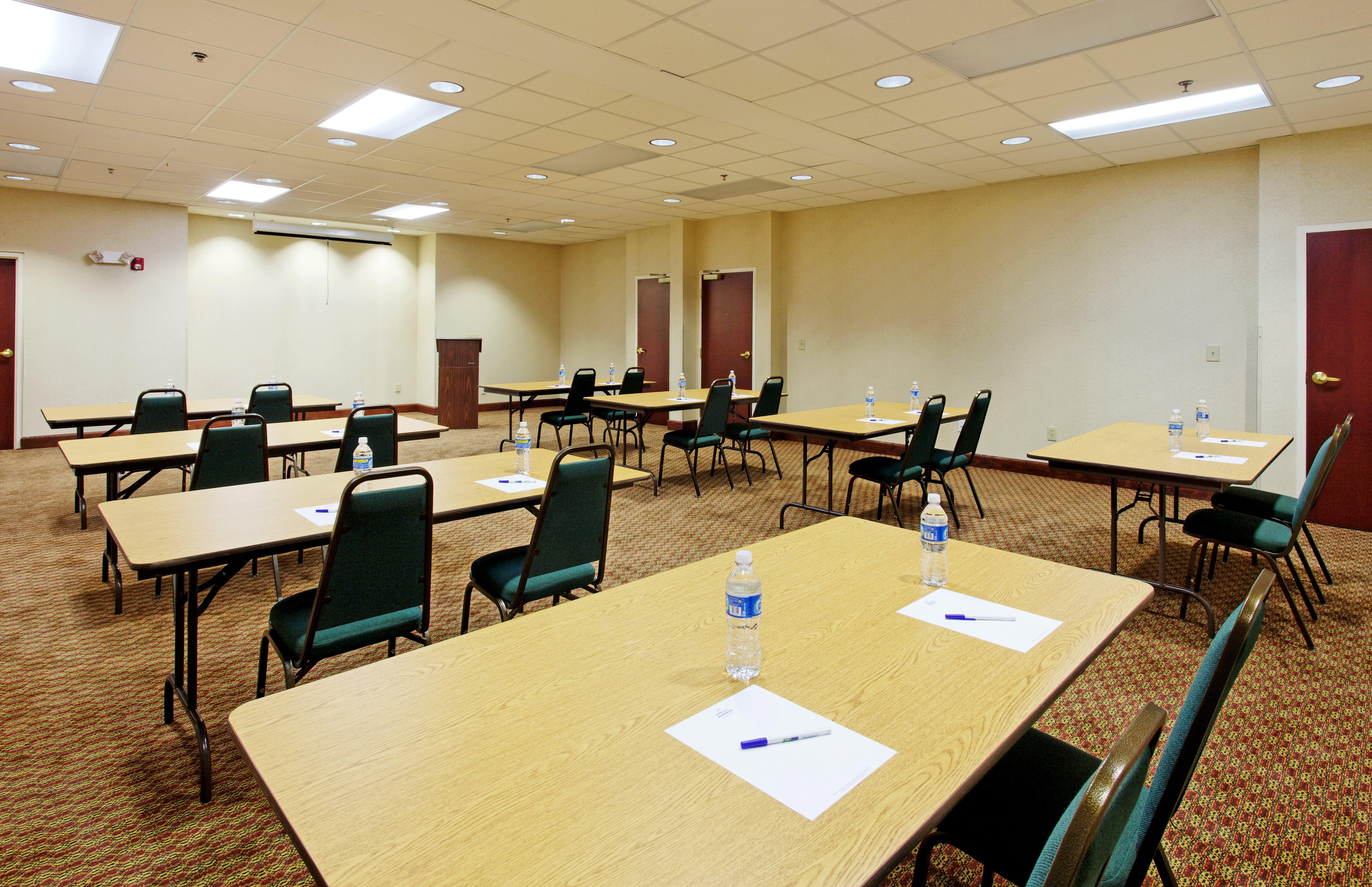 Holiday Inn Express & Suites Sylacauga Exteriör bild