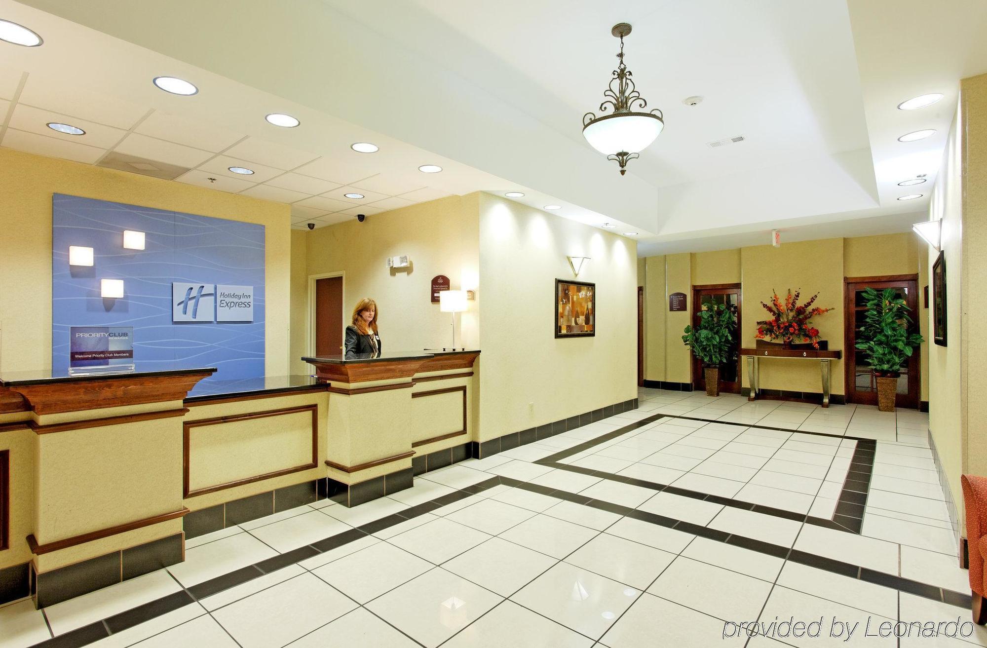 Holiday Inn Express & Suites Sylacauga Inreriör bild