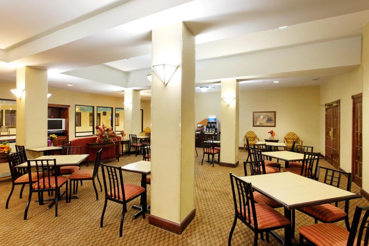 Holiday Inn Express & Suites Sylacauga Exteriör bild